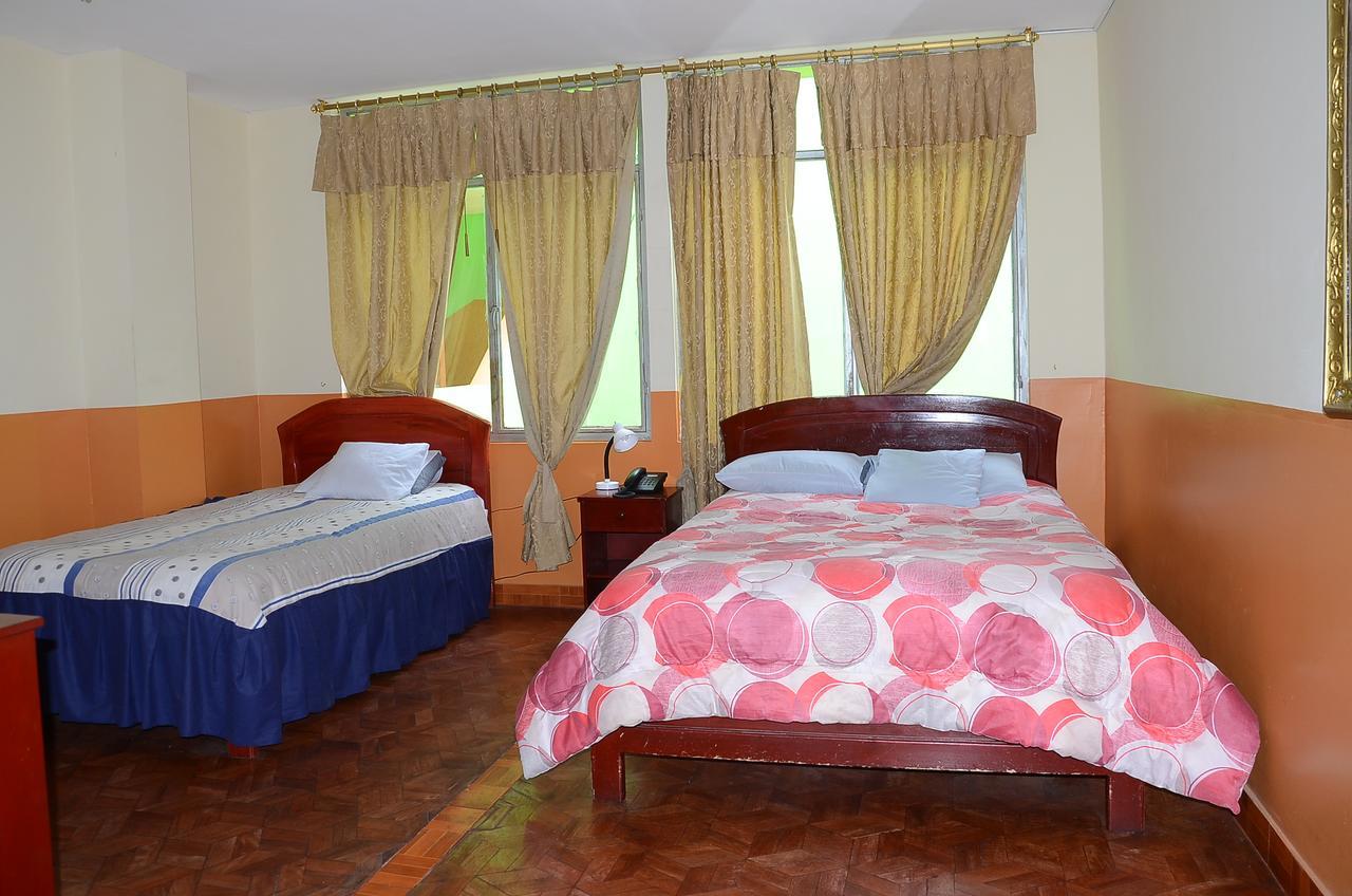 Hotel Real Madrid Riobamba Luaran gambar