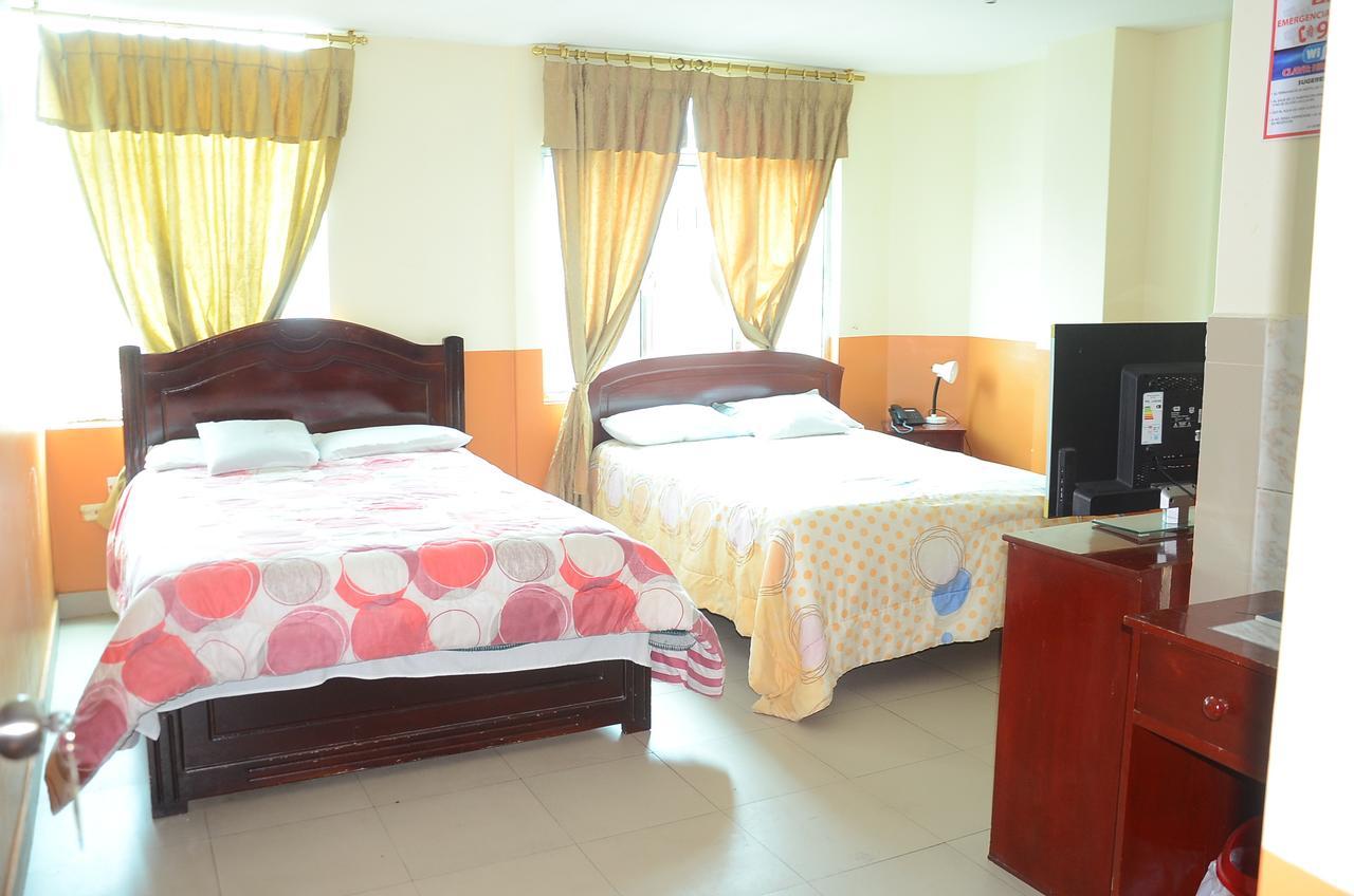 Hotel Real Madrid Riobamba Luaran gambar
