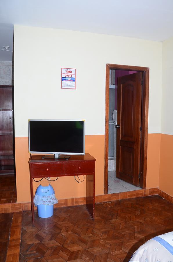 Hotel Real Madrid Riobamba Luaran gambar