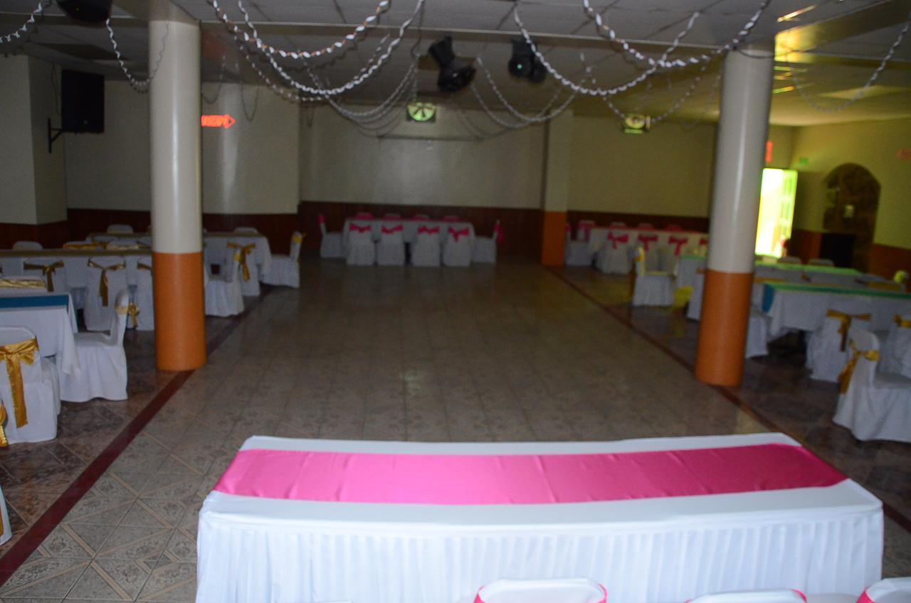 Hotel Real Madrid Riobamba Luaran gambar