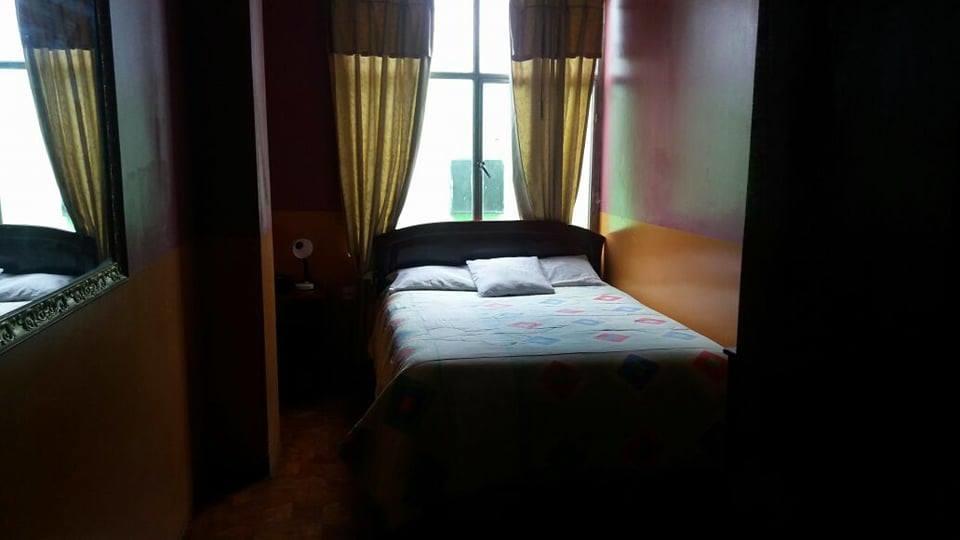 Hotel Real Madrid Riobamba Luaran gambar