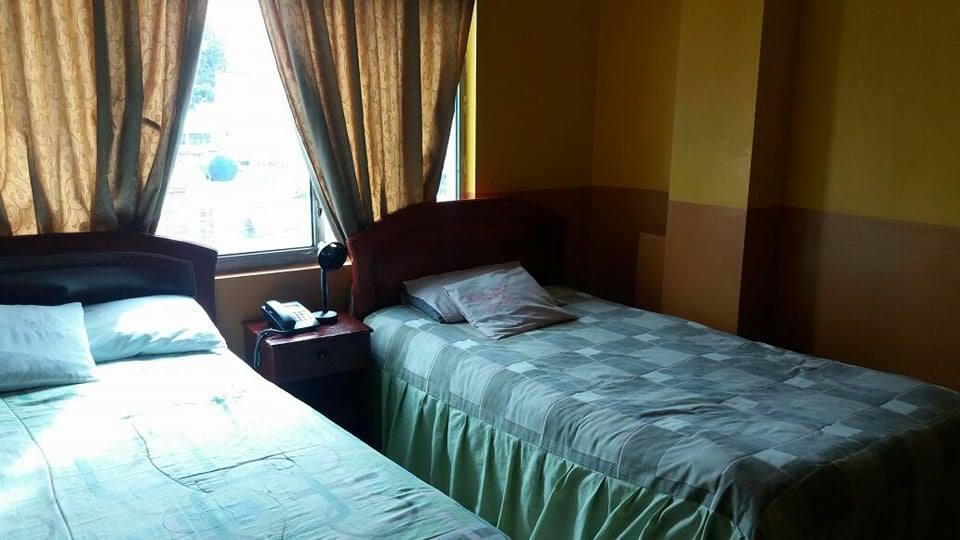 Hotel Real Madrid Riobamba Luaran gambar